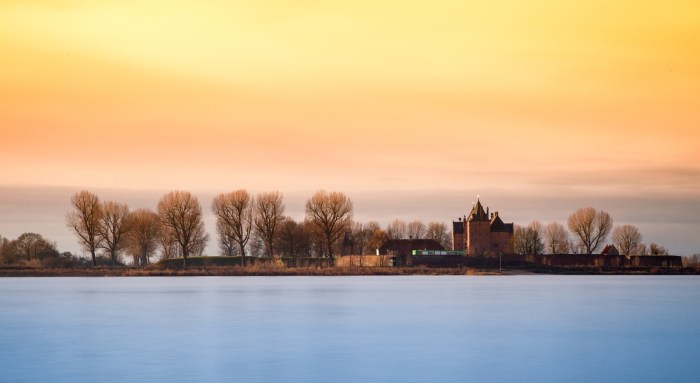 Canon 5D MII - 70mm - 38.0s - f22.0 - ISO100 - nabewerking met Color Efex van NIK