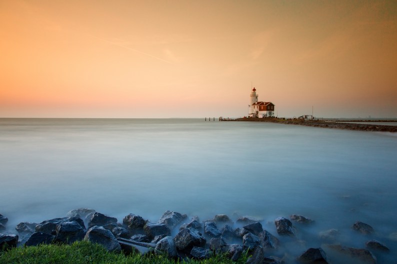 0706134-marken-paard-01
